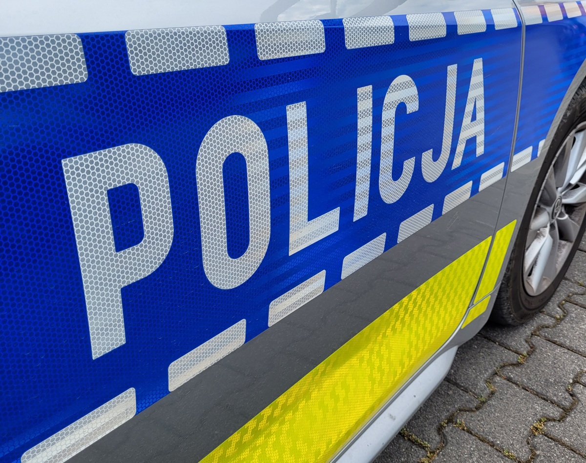 Nietrzeźwy operator koparki doprowadził do poważnego wypadku w pracy - Policja Bielsko-Biała - Śląskie