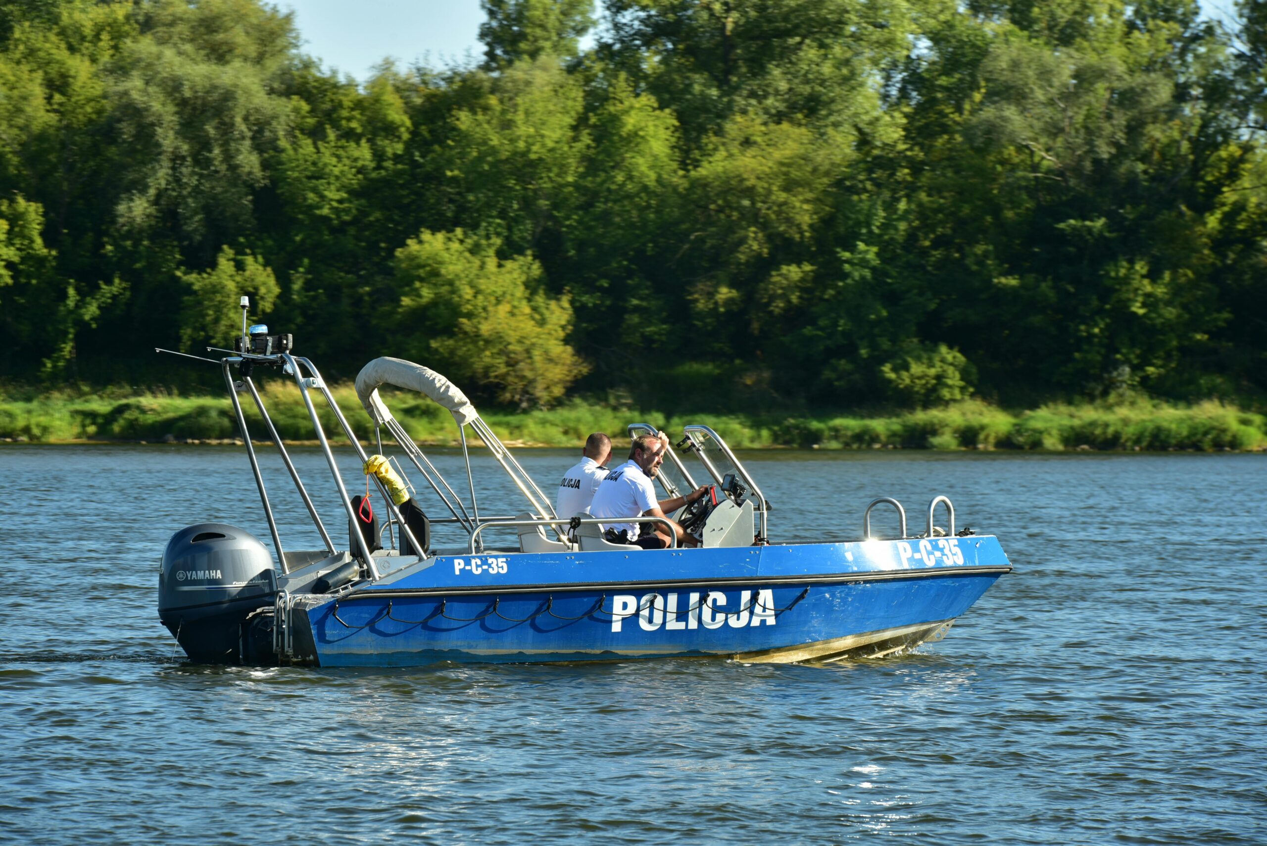 Policjanci przygotowani do majówki i służby na wodach w Olsztynie - Paragraf