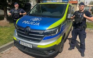 Policjanci z Kłodzka uratowali starszego mężczyznę - Paragraf