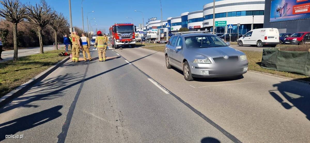 Tragiczny wypadek w Opolu: Policjanci wyjaśniają okoliczności śmierci pieszej - Aktualności