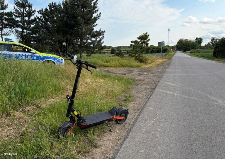 Dwaj nastolatkowie na hulajnodze trafili do szpitala - Drogówka
