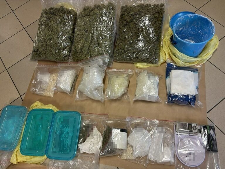 Kryminalni zabezpieczyli ponad 7,5 kg narkotyków w Białej Podlaskiej - Kryminalne