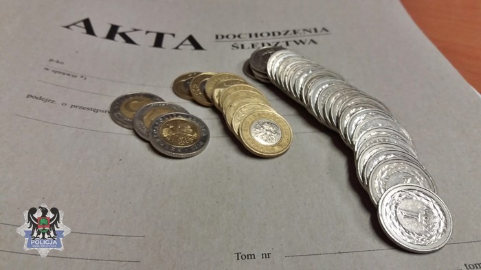 Okradła ciotkę, a skończyła w policyjnych rękach w Wałbrzychu - Kradzieże