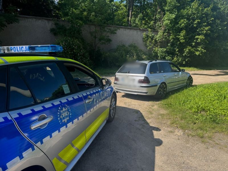 Stracił prawo jazdy za drift w Krzeszowie - Drogówka