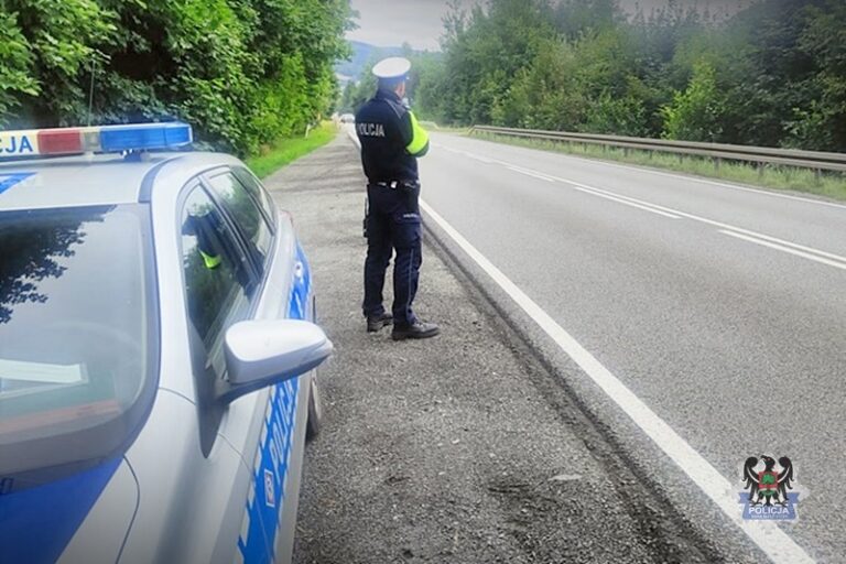 Policja w Wałbrzychu zatrzymała 2 kierowców bez uprawnień - Drogówka