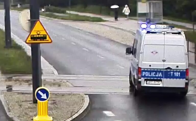 Wypadek na hulajnodze w Olsztynie: Kierująca pod wpływem alkoholu - Drogówka