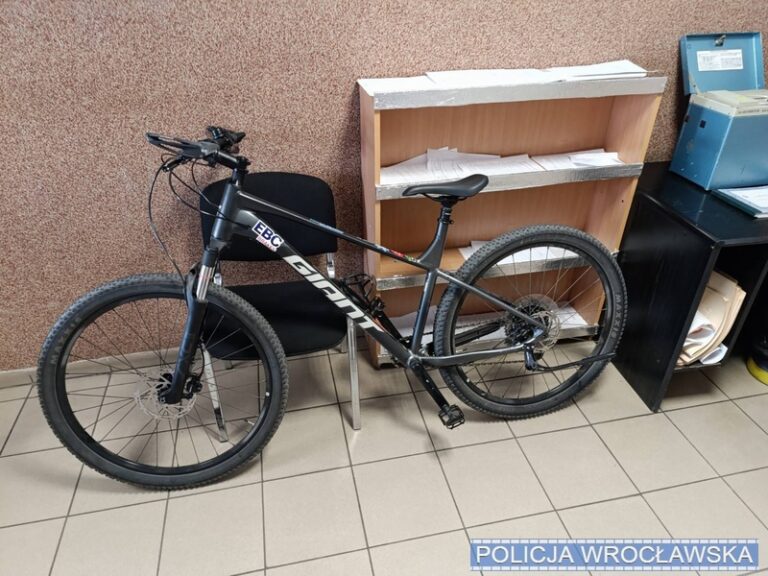 Policja Wrocław odzyskała skradziony rower w kilka godzin - Drogówka