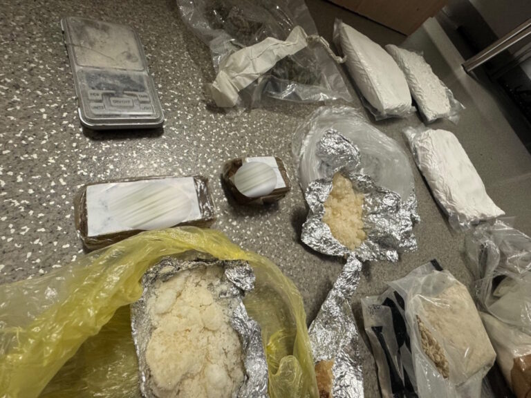Policja w Dąbrowie Górniczej zabezpieczyła 4 kg narkotyków - Kryminalne