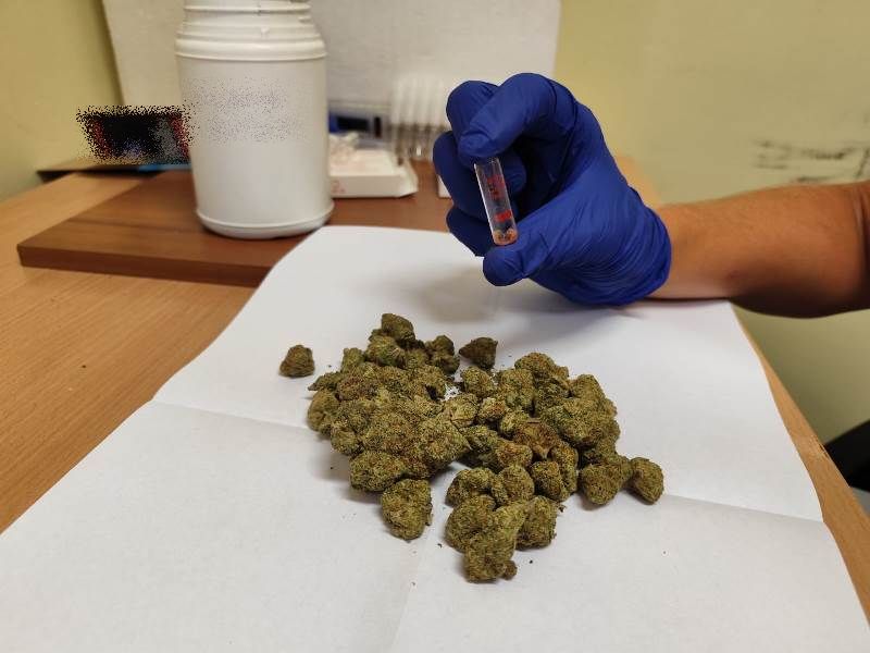 Zabrali 5 kg narkotyków i zatrzymali dwóch dilerów - Kryminalne