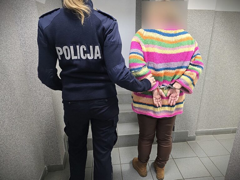 Zatrzymała 41‑latka za nielegalne rabaty w Legnicy - Drogówka