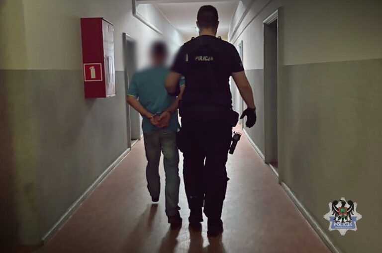 Policja zatrzymała trzech mężczyzn – jeden z narkotykami - Kryminalne
