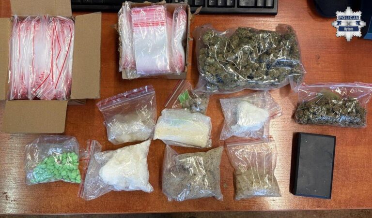 Policja w Bytomiu zabezpieczyła prawie kilogram narkotyków - Kryminalne