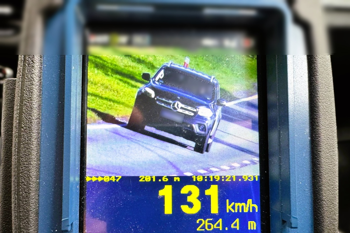 Mercedes pędził 131 km/h – kierowca stracił prawo jazdy - Wypadki i Kolizje