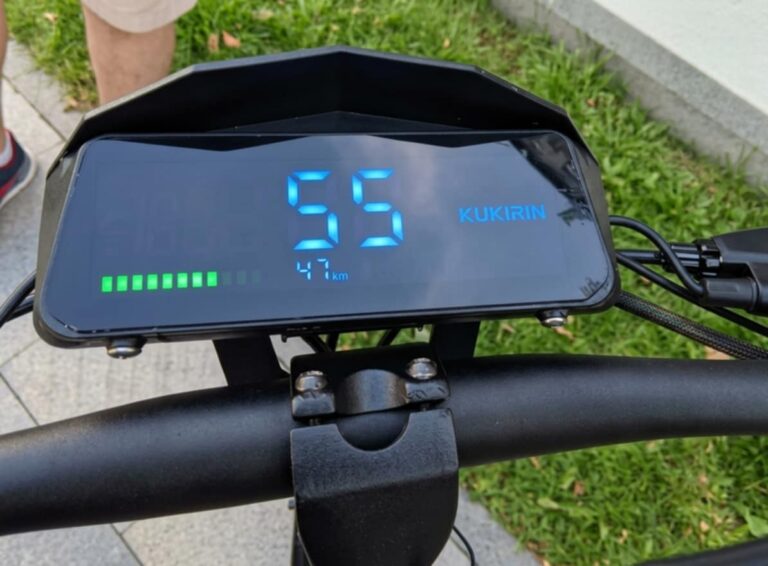 14-latek ucieka hulajnogą 55 km/h, policja go zatrzymała - Drogówka
