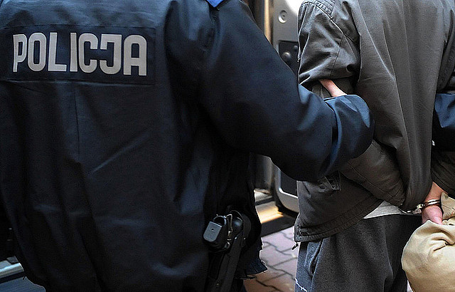 Policjanci zatrzymali poszukiwanego w Złotym Stoku - Drogówka