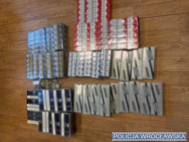 Policja we Wrocławiu zabezpieczyła 23 tys. papierosów - Drogówka