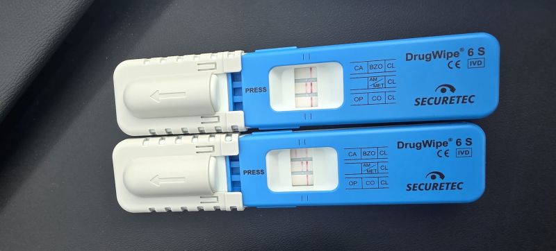 Zatrzymano 36-latka z zakazem i 20-latkę pod wpływem narkotyków - Drogówka